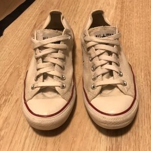 White Converse - Chucks